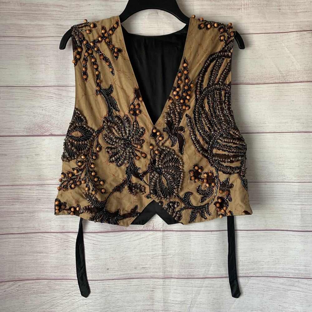 Vintage Ann Tjian for Kenar Beaded and Seashell Vest Snap Button Front Size M